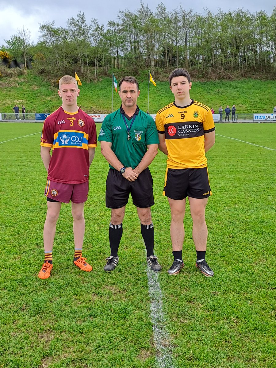Gaelfast_GAA's tweet photo. Division 1 Feile Football Final 🏆 Full Time Result

@GortnaMonaCLG 0.6 - @NaomhEannaCLG 0.4

Congratulations to Gort na Móna and best of luck representing Antrim in the National Feile. 

@AontroimGAA https://t.co/JhhPJGDyvY