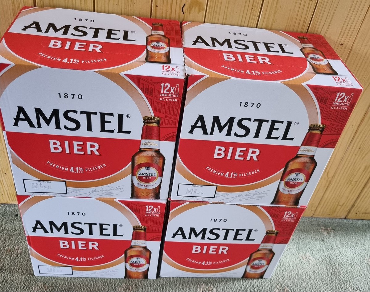 pvc_sandwich's tweet photo. These are the boxes that won't fit under the stairs...cos under the stairs is full of other boxes of the same 😂🤣😂🤣 #BeerOffer https://t.co/FnsTlf7aOP