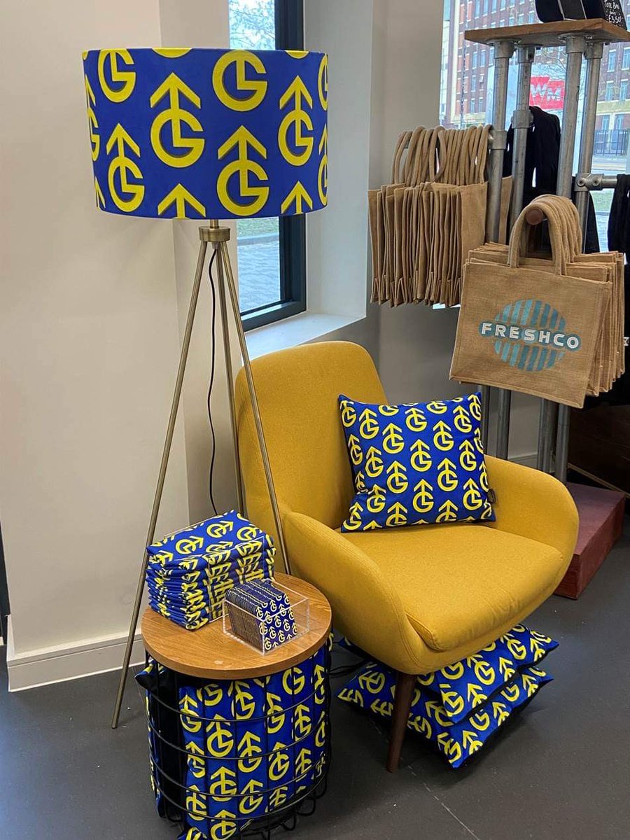 Kitsch_Republic tweet media