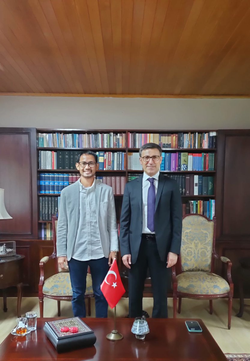 Had a fruitful meeting with Turkiye Ambassador to Indonesia, HE Prof. <a href="/tkucukcan/">Talip Küçükcan 🇹🇷</a> at <a href="/TC_CakartaBE/">Türkiye in Indonesia</a>

Welcome to Indonesia, Selamat datang di Indonesia "Pak" Dubes Talip. Tesekkur ederiz - Terimakasih 🇮🇩🇹🇷