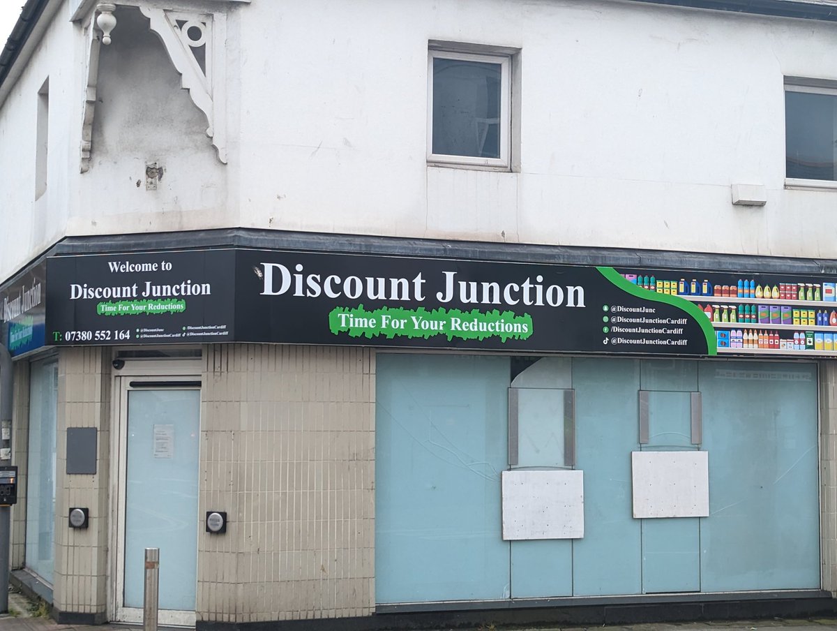 PatoCantonDJ's tweet image. Why is this so ominous