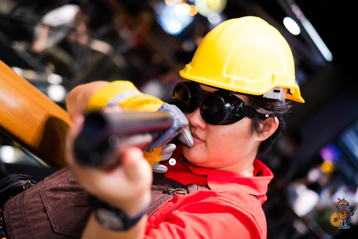 ThaiFortress2's tweet photo. 'Start prayin', boy' 😎

📷 AddictCon #2 (30/04/2023)
#TeamFortress2 #TF2 #tf2cosplay #tf2engineer #ThaiFortress2 #cosplay #addictcon2 https://t.co/2FkILnRTj5