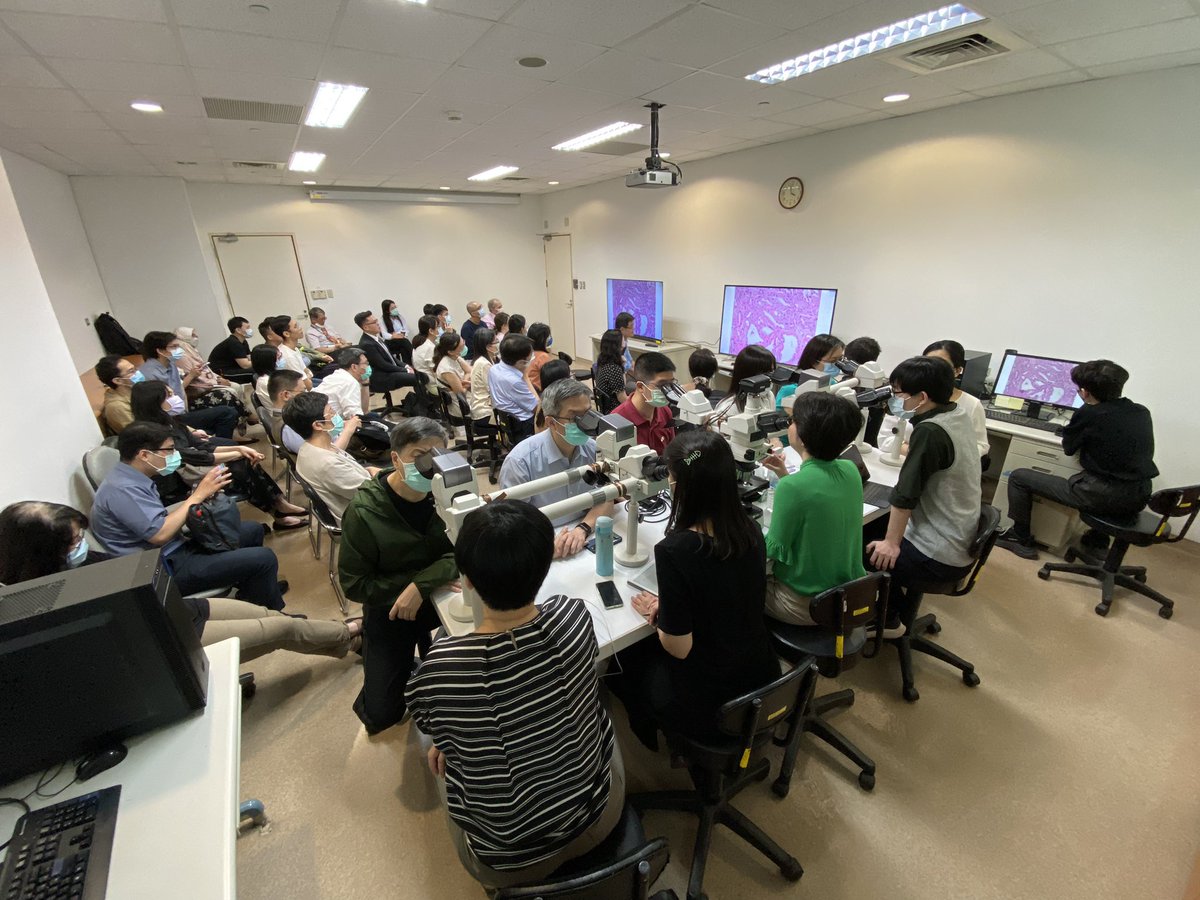 Fantastic microscopic slide tutorial on #GUpath by Dr. Victor Reuter and Dr. Yingbei Chen from @MSKPathology in #Taipei Veterans General Hospital #2023TJCC