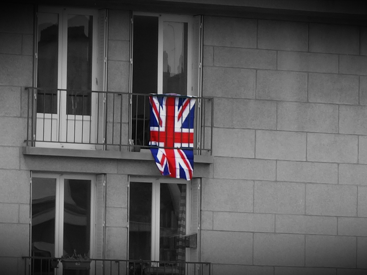 Tiens ! 😮
Apparemment, il y a des Anglais installés sur la Place Saint-Germain de #Rennes ! 🧐
C'est le grand jour pour eux, et ils ont sorti l'#UnionJack ! 🇬🇧
#UK #UnionJackFlag #KingCharlesCoronation #RoiCharles #France #CharlesIII #PlaceSaintGermain