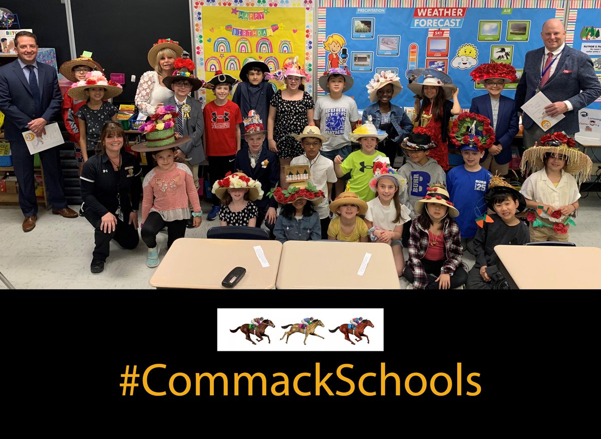 CommackSchools's tweet image. An exciting prelude to the #KentuckyDerby in Ms. Geoghegan&apos;s third grade class at #Burr
#FancyHats #OffToTheRaces #CommackSchools
