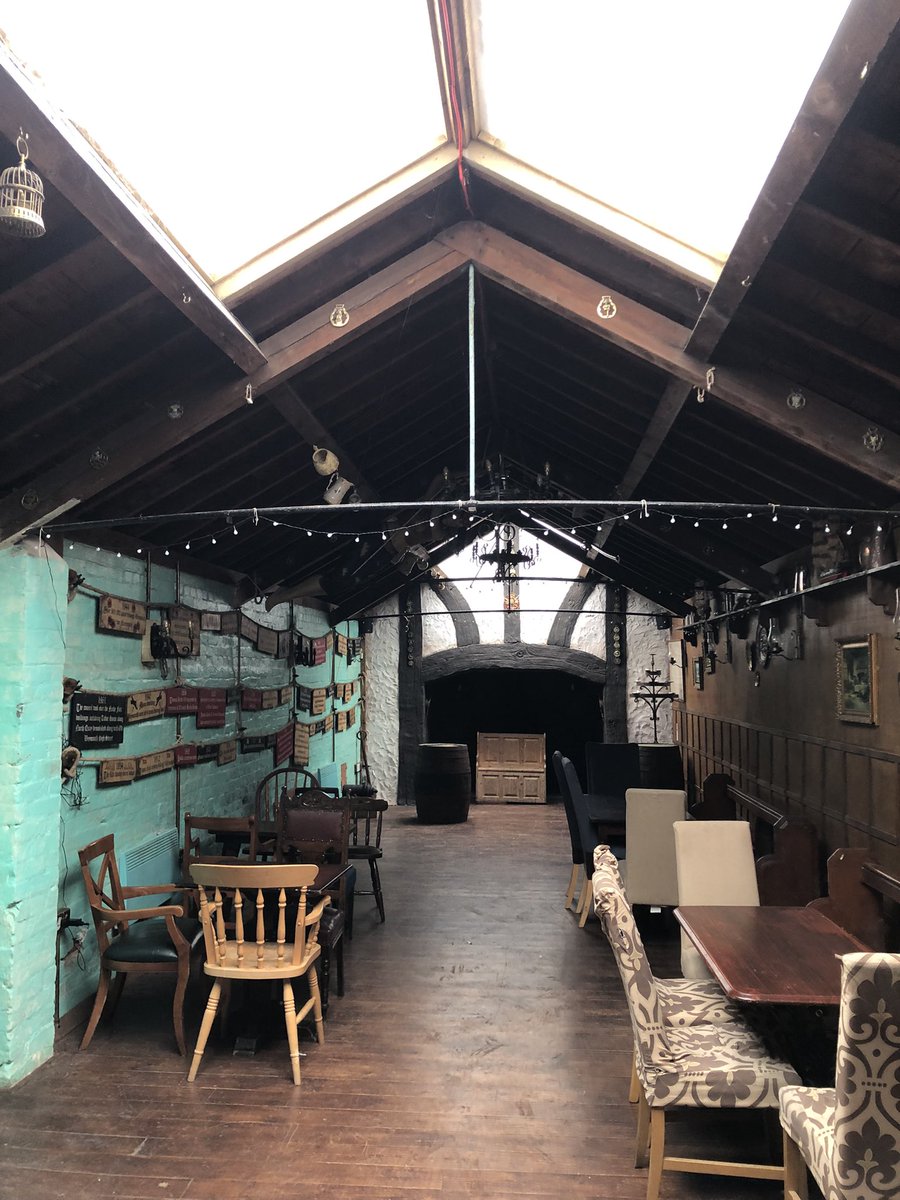 happyhillers's tweet image. So today, my sister wanted to go a pub. We went to the @RedLionWeymouth meh! then the #theBoot not great beer, followed by #TheBelvedere which we loved. Great #beer lovely atmosphere, friendly welcome 😊