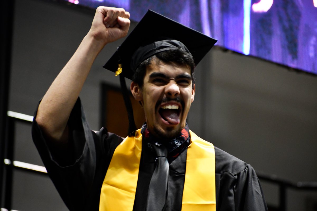 Millersville University On Twitter Graduation Is The Best Time Of The Year💛congratulations 