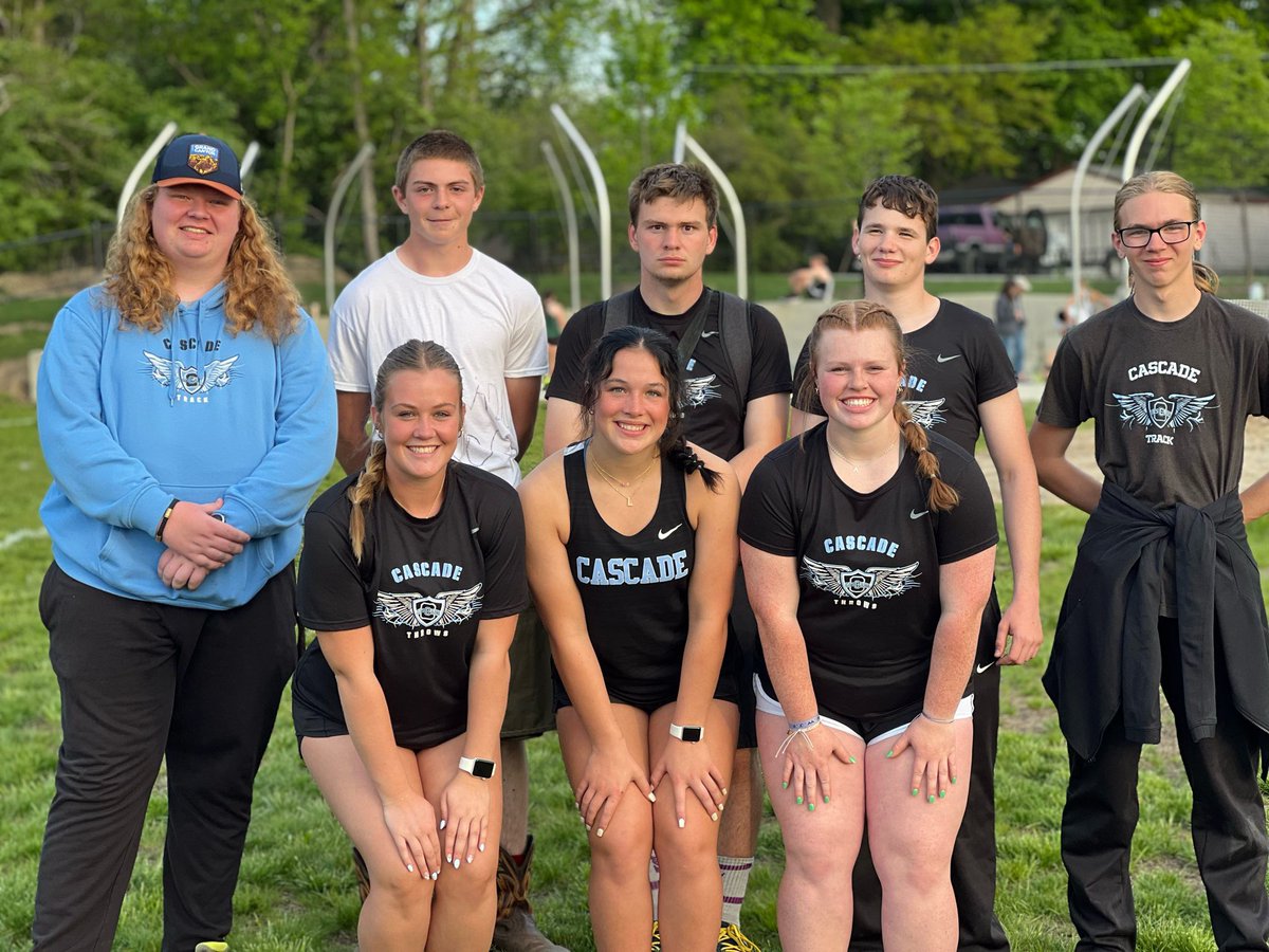 CascadeTandF's tweet photo. Last night both Men and Women Cadets finished in 3rd in a tough  ICC Conference Track meet.  

Individual/Relay Conference Champs

Boy 4x800 Brayden D,Owen M, Evan M, Cason V,

Pole Vault- Will T https://t.co/59JdQrONPZ