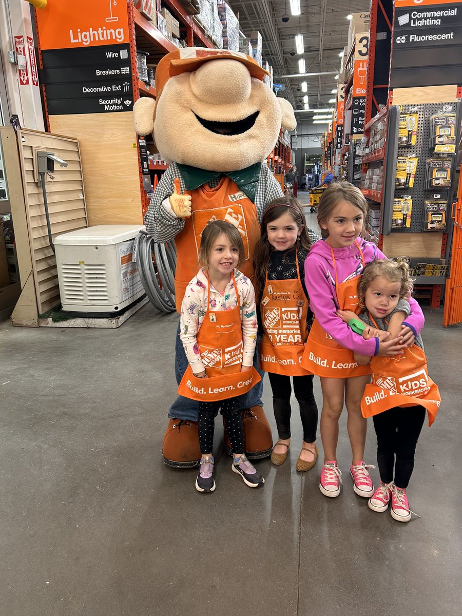 Maria Rebmann tweet media