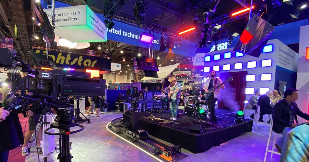 Conventions Unleashed: How to Have a Successful Tradeshow in Las Vegas #tradeshows #conventions #vegas

richardsonmktg.com/conventions-un…