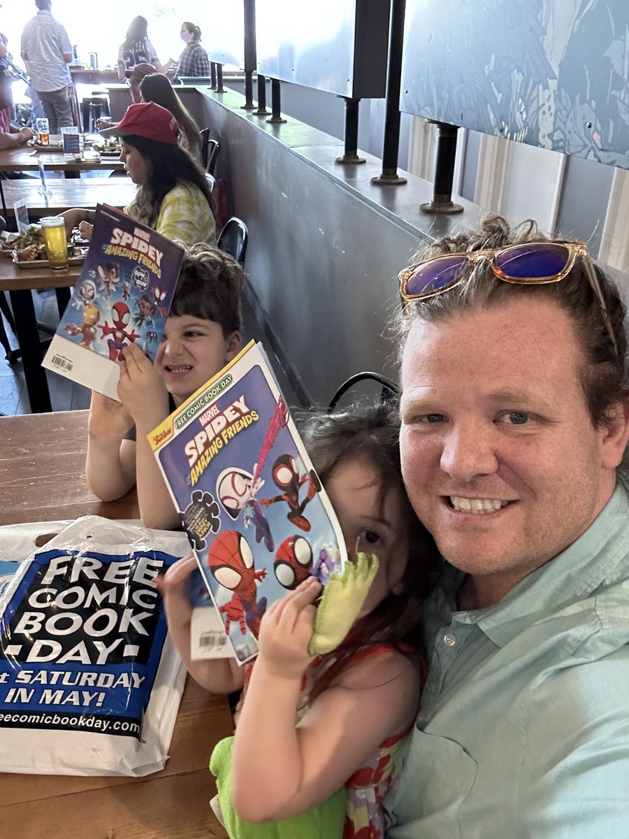 #FreeComicBookDay was a hit!

This is your reminder that comic book reading is reading! This is gonna be perfect for my eldest, who is a reluctant reader. 

Check out <a href="/atomicbooks/">AtomicBooks</a> in Baltimore!