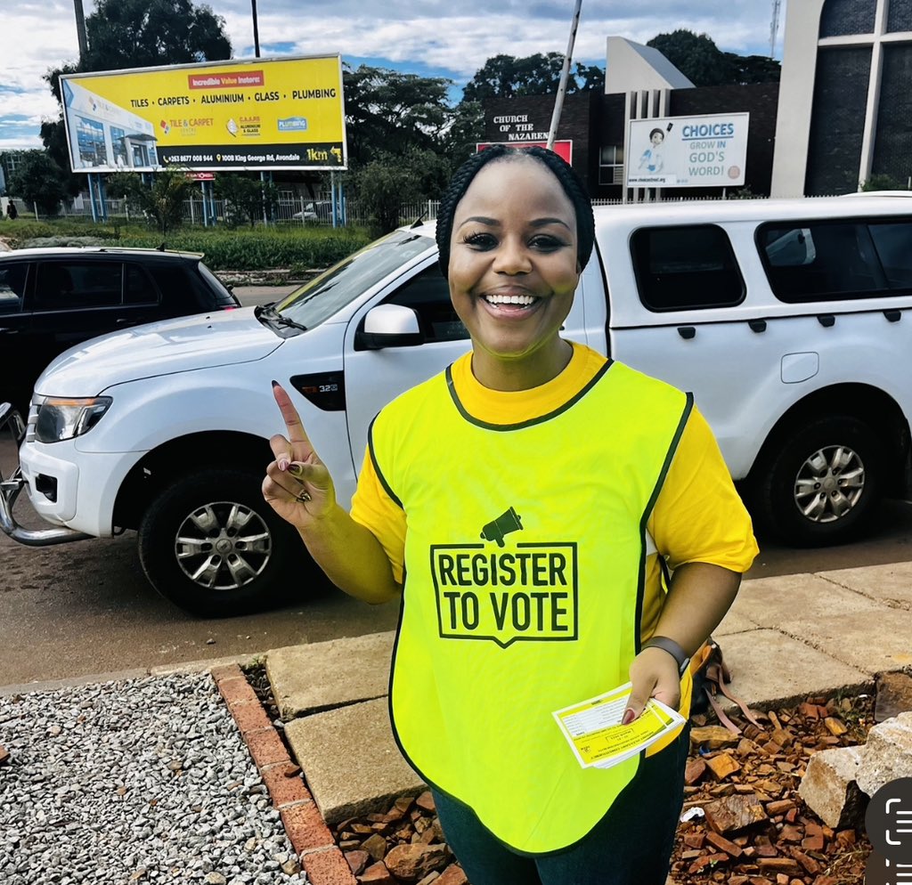 🟡Please LIKE if you’re registered to vote.

🟡Please RETWEET if you’re registered to vote. 

🟡Please COMMENT if you’re registered to vote. 

#OnePlusFive 
#RegisteeToVoteZW