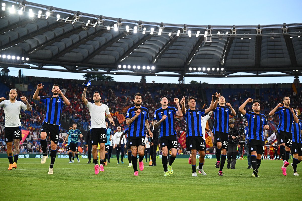 Inter tweet picture