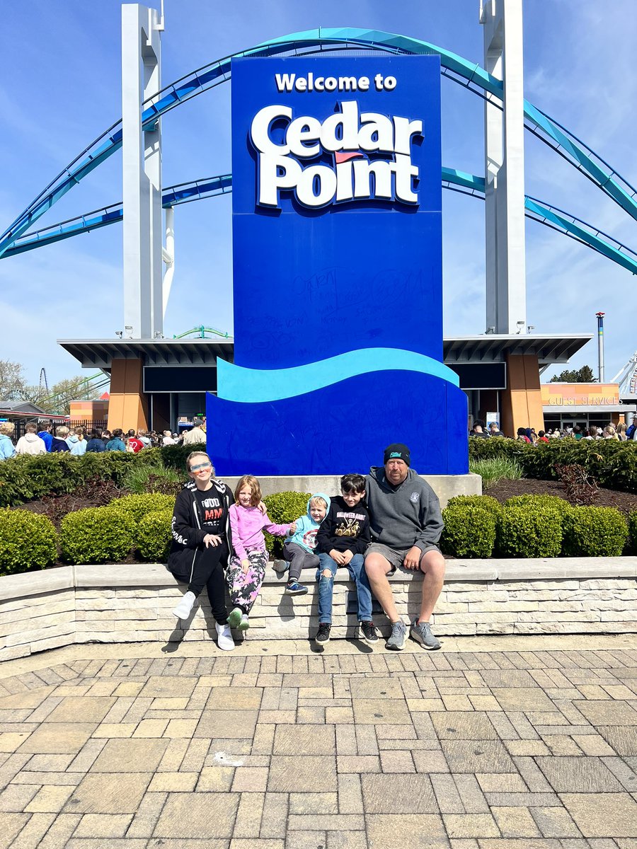 Having the best day at <a href="/cedarpoint/">Cedar Point</a> opening day!