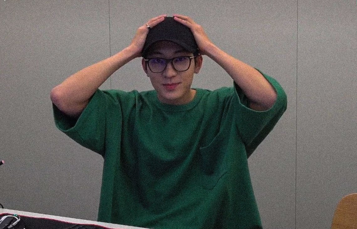 jwonuarchive's tweet photo. #원우 💚 https://t.co/VJ0ySc8izw