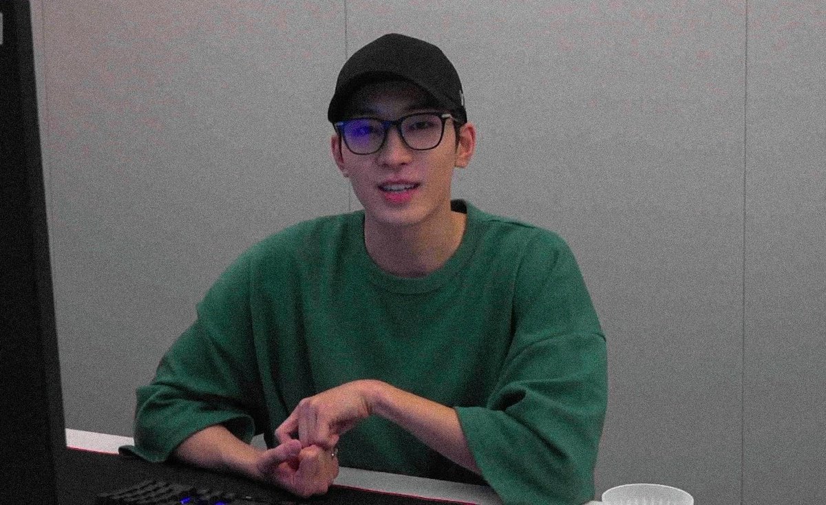 jwonuarchive's tweet photo. #원우 💚 https://t.co/VJ0ySc8izw