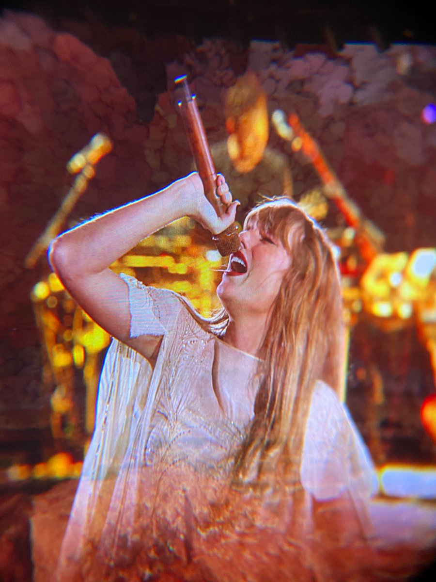 Kailey916's tweet photo. Last night was everything!! @taylorswift13 thank you for an incredible night in Nashville!! Can’t wait for July 7th!! #theerastournashville #TheErasTour #TheErasTourTS https://t.co/UeryegcjiE