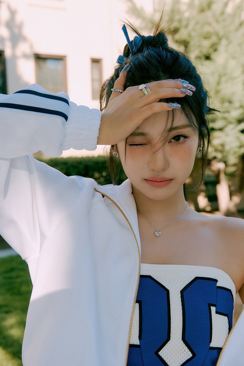 ตัวแม่ ตัวมัม ตัวมารดา ตัวให้นมบุตร ตัวทำคลอด ตัวสูตินารี ตัวมาเทอะ >_<