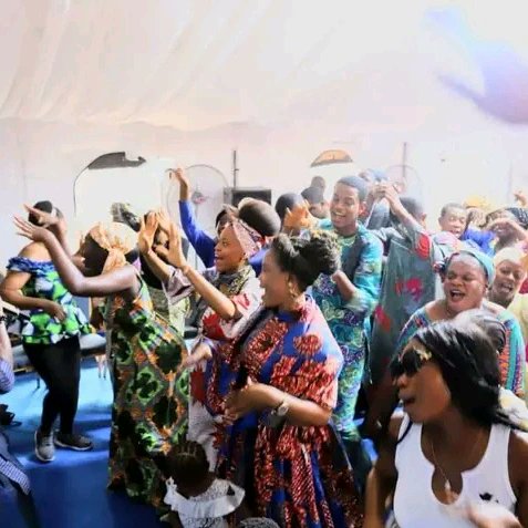 lcwm_ayobo's tweet photo. Thankfulness is the quickest path to joy ;
Come, let's us shout aloud to the rock of salvation 💃💃💃
#lcwm_ayobo
#thanksgivingservice https://t.co/YQqBexeXuO