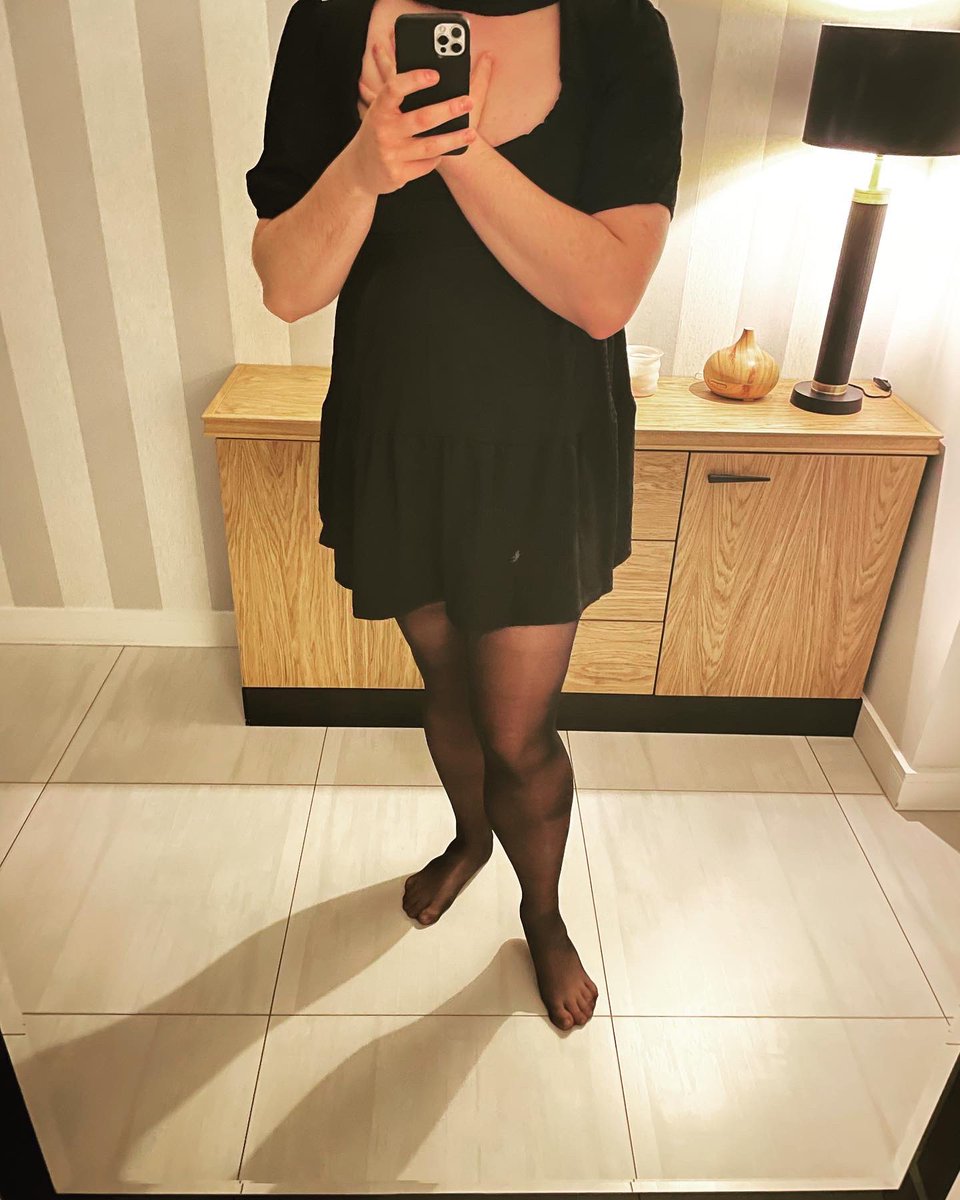 paulinasissCD's tweet photo. Omg obsessed with this 🤩
#crossdresser #sissy #femboy https://t.co/8dS1Qws8hO