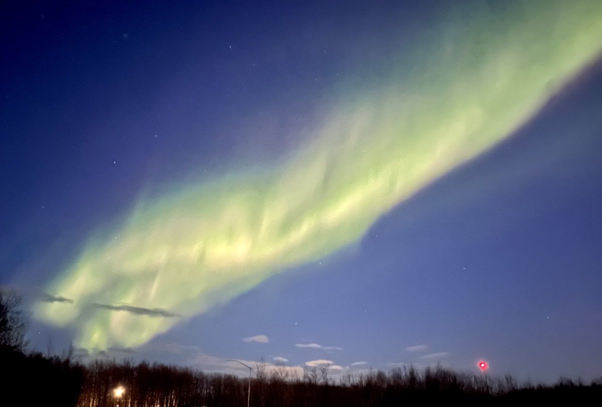 GraceLyAuthor's tweet photo. The Northern Lights as seen from Alaska 

Auroras display dynamic patterns of brilliant lights that appear as curtains, rays, spirals, or dynamic flickers covering the entire sky.

#northernlights #Alaska #aurora #Auroraborealis https://t.co/BGr3s5rjEa