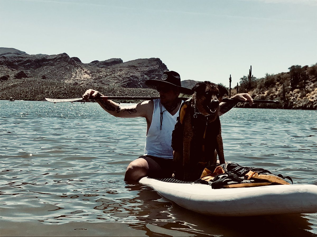 Billy_Virus's tweet photo. #outdoorfun #life #paddleboarding https://t.co/l0rFTpuW1c