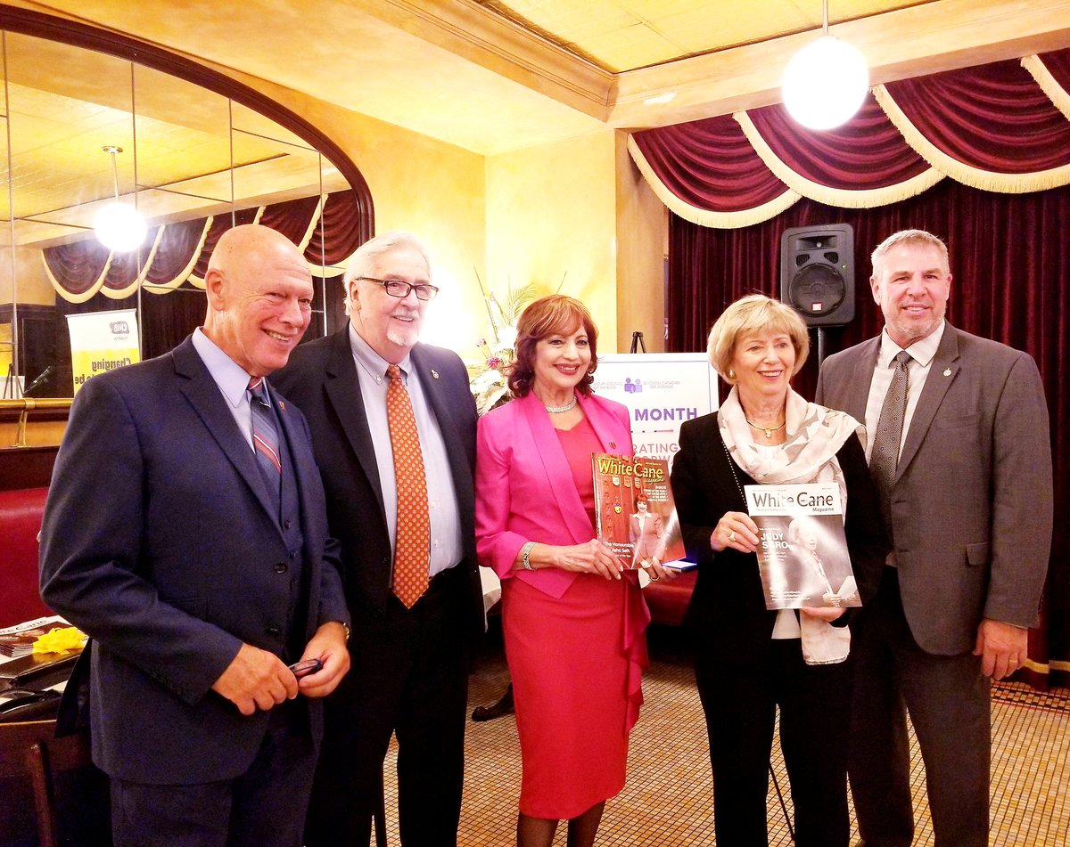 A great honor to be recognized &amp; awarded   "VisionChampion"10th Anniversary of having the Government of Canada observe each May as "National Vision Health Month" thanks to all  <a href="/CCBNational/">Canadian Council of the Blind</a> <a href="/CNIBAdvocacy/">CNIB Advocacy</a>  <a href="/rafferty_john1/">John Rafferty</a> <a href="/SenatDagenais/">Sénateur JG Dagenais</a> <a href="/onmyporch/">Michael Baillargeon</a>  <a href="/SenateCA/">Senate of Canada</a> #cdnpoli  @JudySgroMP