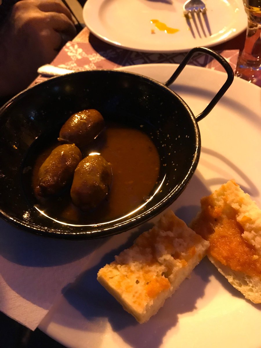 PacoLinux's tweet image. Picoteando (@ Rabbar in Barcelona, CT) swarmapp.com/c/5Q8rQCCN6Wv