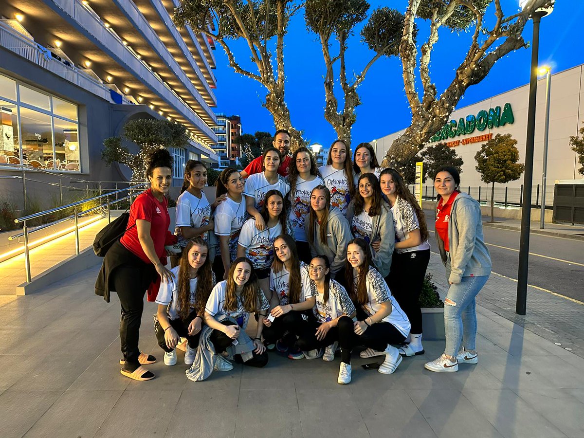 Señoras y señores. El Igluvan CBM es TOP 8 🇪🇸 juvenil femenino. Tras los resultados registrados hoy, nuestro equipo certifica su acceso a la fase final nacional, incluido ya entre los ocho mejores equipos del país. ¡Enhorabuena! #OrgulloGranate #GuerrerasGranates #FactoríaCBM