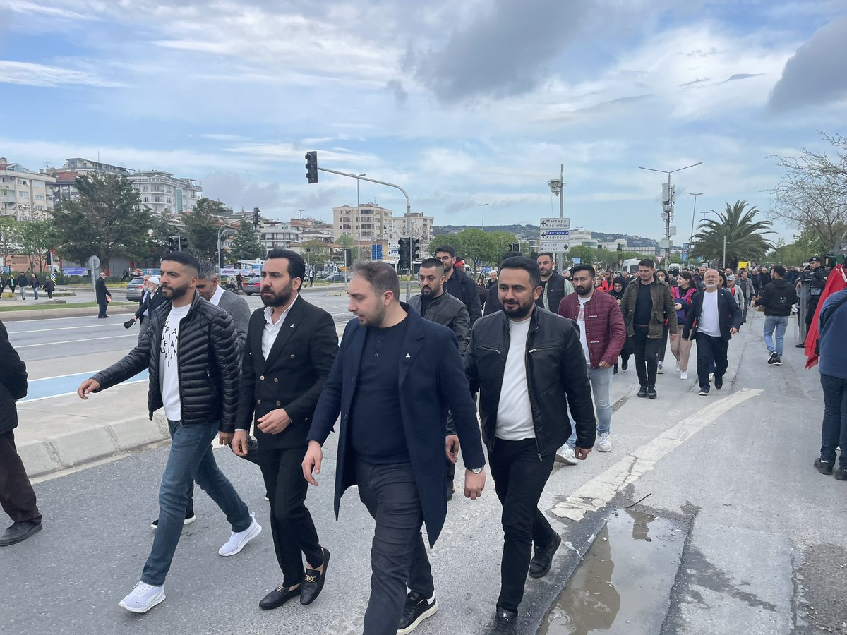 abbask02's tweet photo. Birleşe birleşe KAZANACAĞIZ 
#maltepemitingi 
@ErkanSANLI__ 
@devabagclar https://t.co/akd9wpEe9S