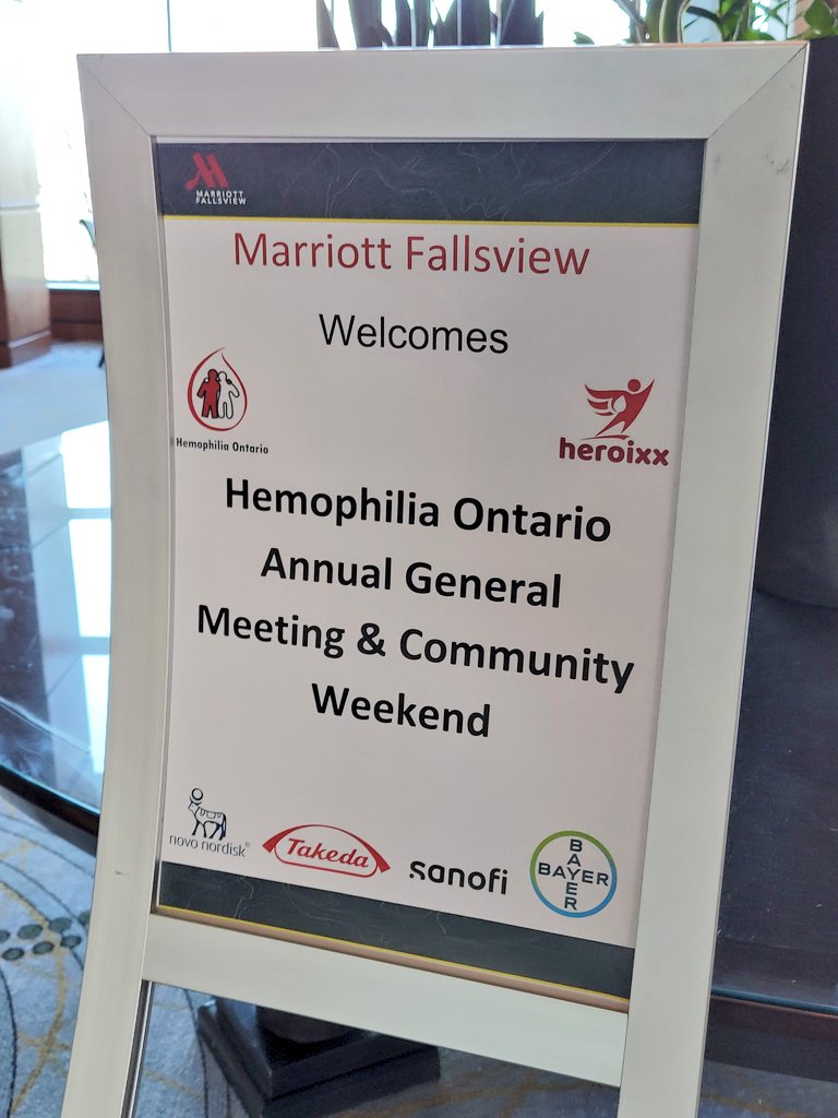 RobertReidJr's tweet photo. Learning lots and hanging with a big shot at Rendez-vous 2023 and the Hemophilia Ontario AGM. I'm still just some dude named Rob. #JustRob #Rendezvous2023 #HemophiliaOntario #CanadianHemophiliaSociety @HemoOntario @CHShemophilia https://t.co/qX9c96XIva