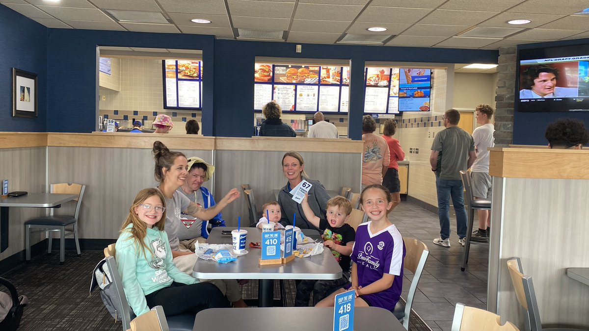 suej224's tweet photo. @culvers I first ordered coffee at 1:45. I went up to check on it at 2:05 after the other six people in my party received their food.  I was told they were brewing a new pot. It’s now 2:18, and my peeps just received their second order of custards… https://t.co/aXOKdfJ2SZ
