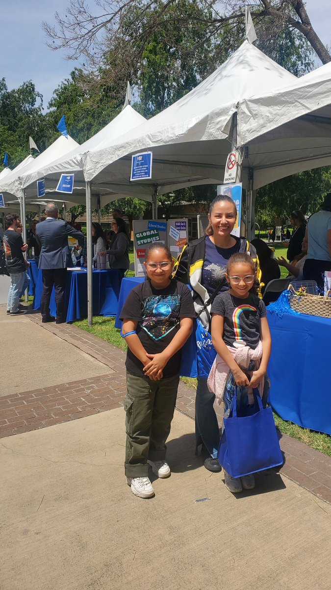 NiGhTM4Re_KB24's tweet photo. Highlander Day with the Family! @ucrchass https://t.co/MWxGMr0QiT