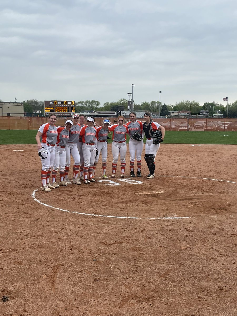 What an amazing senior day!!!!! Kate Adamski, Reese Bowden, Livia Christopher, Sabrina Di Vito, Amanda Frankenberger, Amelia Meyer, Brooke Scharlau, Sammi Sok, Madi Untiedt!! Thank You Seniors!!