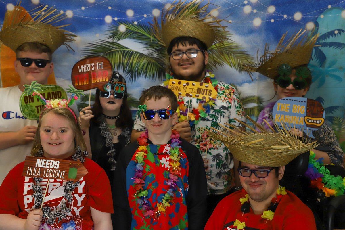 ryetrga's tweet photo. Had the privilege of spending my day interacting with 400 students and staff at Perry High School’s annual luau party for students with special needs.  We also collected 300 pounds of food items for those in need.  Thank you to all that donated and helped make this event possible https://t.co/Yi5uOXyMdN