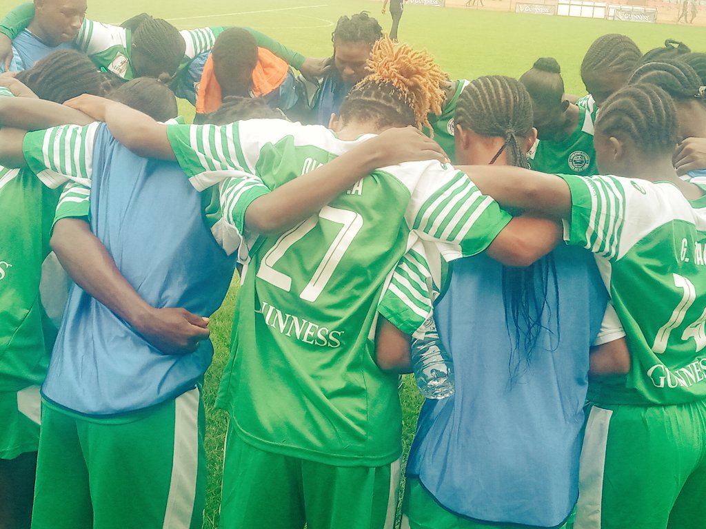 kick442_com's tweet photo. 🇨🇲 @GSuper_League #MatchDay16
 #EdingFF éteint #ÉclairFF  3-0.
 ⚽Ornella MOLUH(33e min)
 ⚽Larissa Abou'ou (36emin)
 ⚽Gabrielle Nguimbous (63e min)
#BlackBrilleDansTout
#SupportHerDreams
#GuinnessSuperLeague3 
#StadeDeNgoa_Ekelle
#MatchDay16 https://t.co/0EpSNrNKal