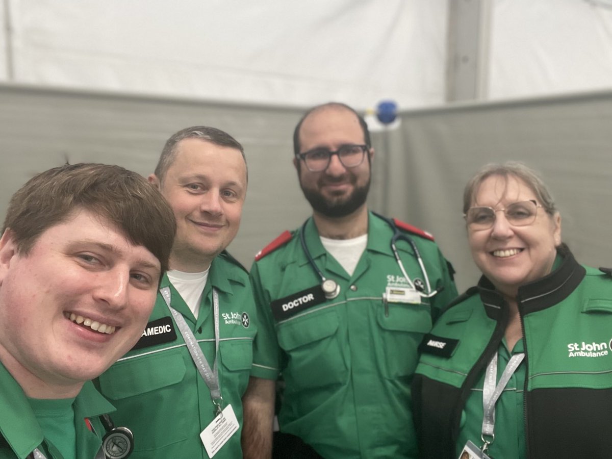 #mysjaday #coronation ⁦@stjohnambulance⁩ Some of the fabulous HCPs on my sector at the Coronation today. It was a very early start and a bit of a soggy day but nothing could dampen the spirits of everyone here. What a privilege to be involved and thank you to everyone.