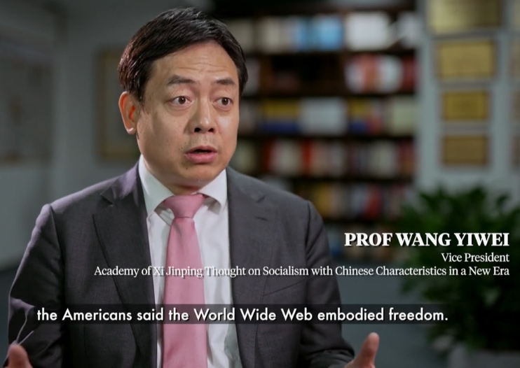 le_science4all's tweet photo. Cet excellent documentaire de @ChannelNewsAsia montre très bien que la #désinformation du Parti en Chine s'appuie très peu sur des #FakeNews.

Ses armes sont davantage l'art #YearHareAffair, l'amplification des trolls #LittlePinks &amp; le #CheerLeading...
https://t.co/QBFQ8NbDfE https://t.co/NkBV1H9mIc