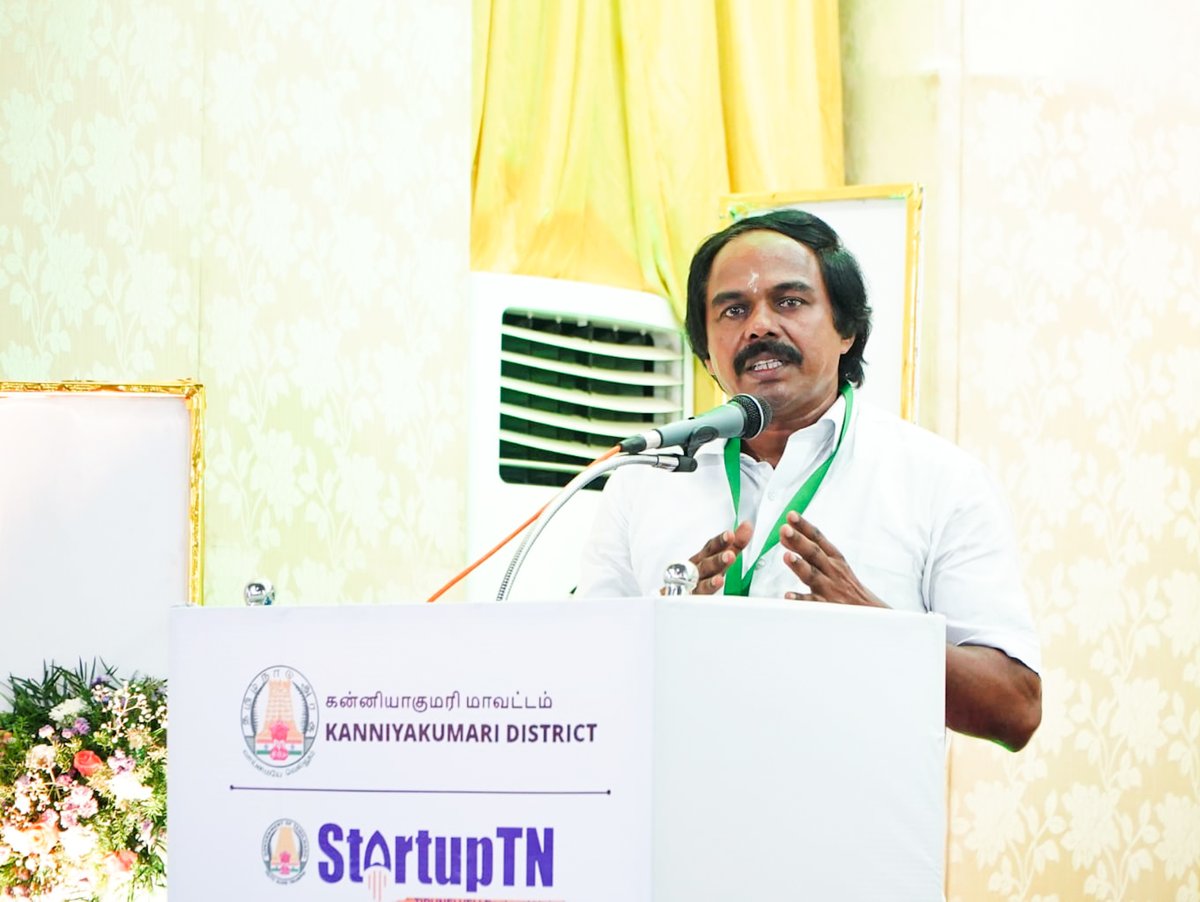 'Kumari Hackathon 23' showcased the talented youth of Kanyakumari tackling sustainability &amp; development challenges. The Top 5 teams were recognized for their innovative work. It is clear that TN's IT sector has a bright future! #techtocommonman #tamilnaduforit #innovation