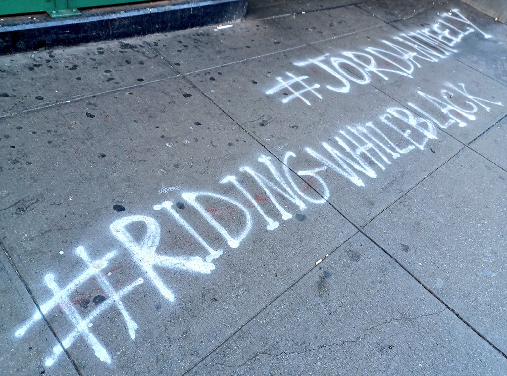 AshAgony's tweet photo. "#JordanNeely
#RidingWhileBlack"
Here's some radical artwork I spotted today on the streets of NYC. https://t.co/jOvznaqrLS