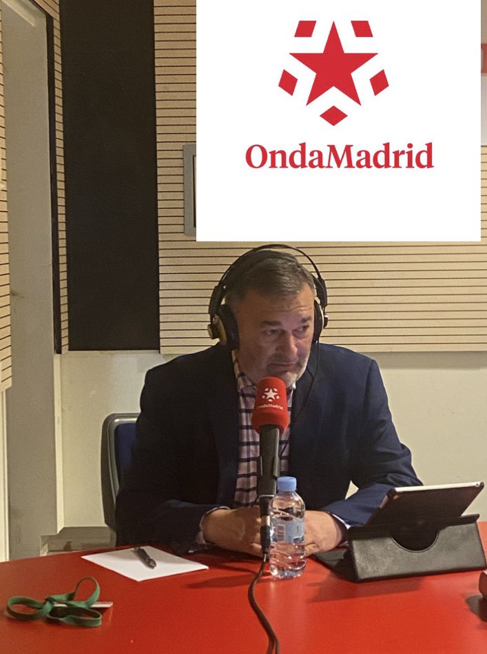Preparado para comentar en directo a partir de las 17:00 h en lo micrófonos 🎙️ de Onda Madrid 106.0 fm el partido     Deportivo de La Coruña-A.D.Alcorcon ,                  
Feliz Sábado !!! <a href="/RCDeportivo/">RC Deportivo</a> <a href="/adalcorcon/">AD Alcorcón</a> <a href="/PartidodelaOnda/">El Partido de la Onda</a> <a href="/rfef/">RFEF</a>