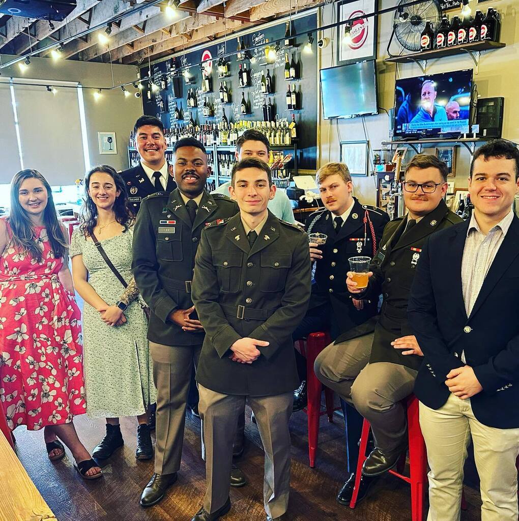 Happy Commissioning 🇺🇸 + Graduation Spring 2023 @keegels_101 @mikey_sal13 👨‍🎓 

Red Line Fam is proud of you 👏 🎓
.
.
.
#ncsu #ncstate #murica🇺🇸 #ncsugraduation2023 instagr.am/p/Cr58TnQLQdr/