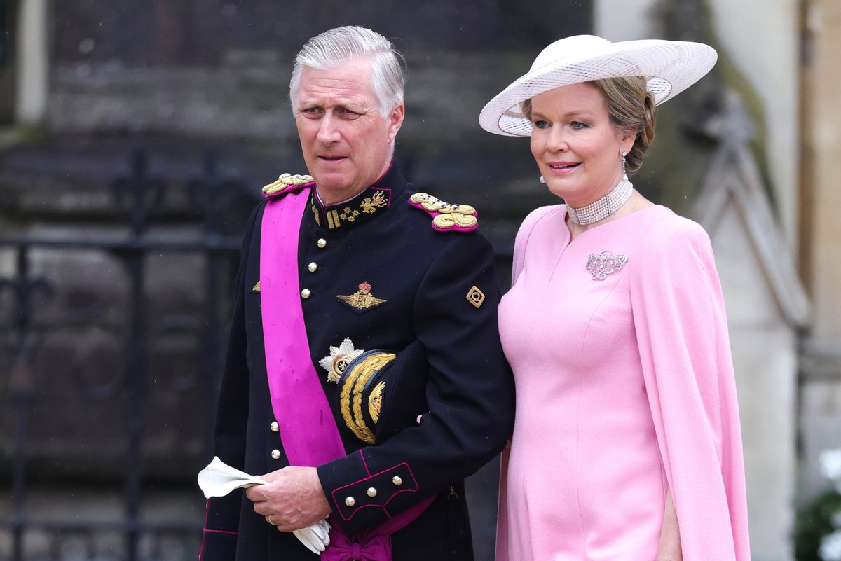 MonarchieBe's tweet photo. 👑 The King and the Queen attend the #Coronation  of King Charles III and Queen Camilla at Westminster Abbey. https://t.co/uCzeNbiqxk