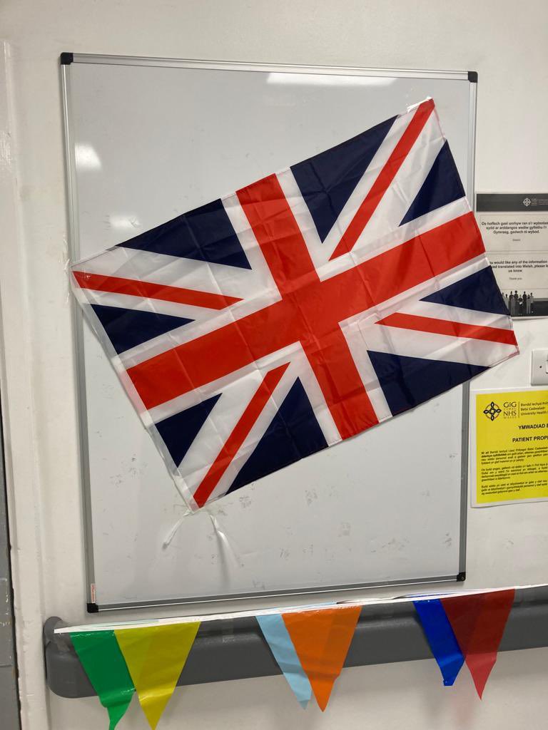 MaelorMedicine's tweet photo. Celebrating King Charles III Coronation in the Medical Directorate at WMH 👑 

@erinhumphreys13  @LouCullum  @FugeSarah https://t.co/kC4BUH8J90