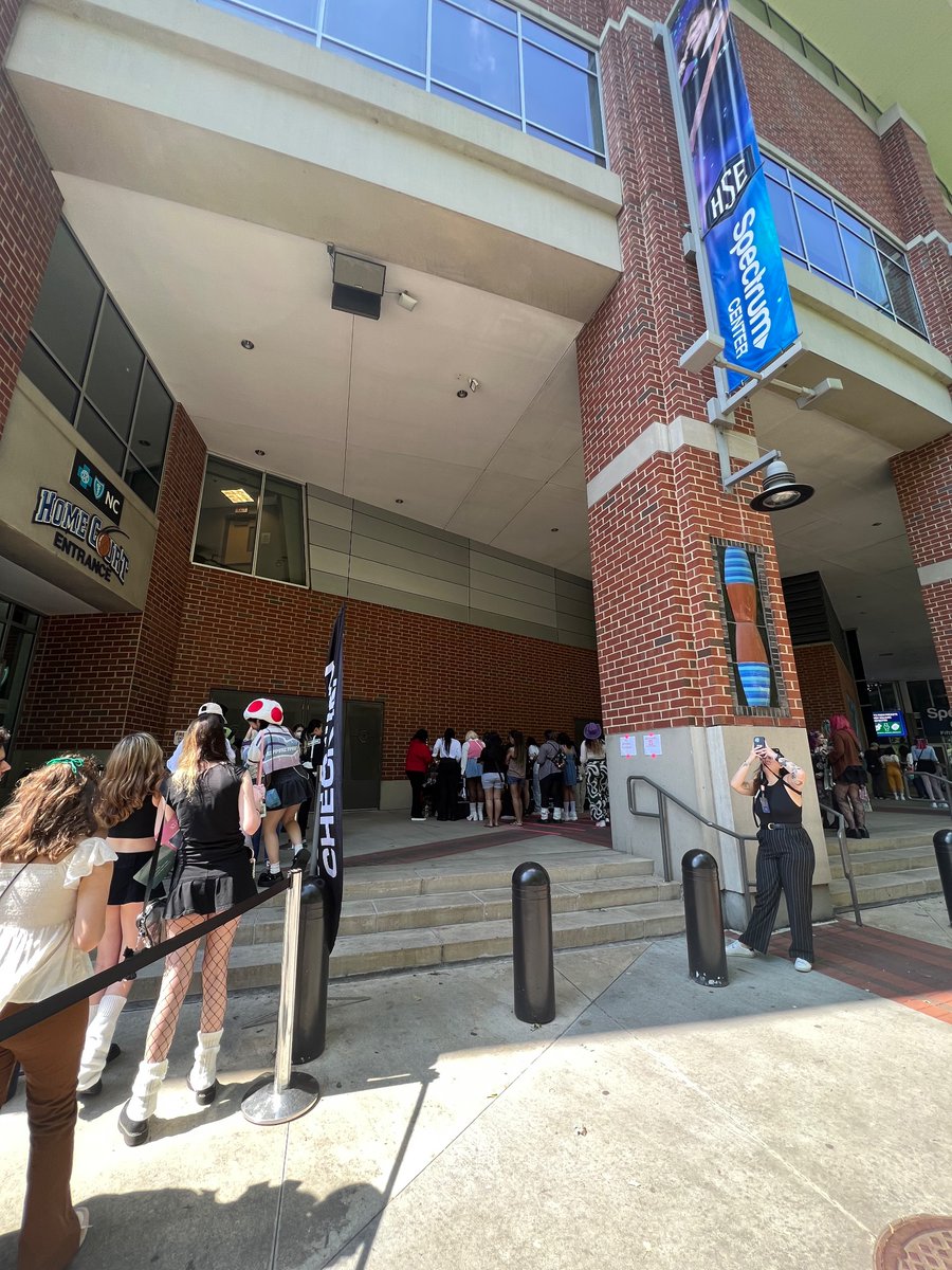 kcreativestdios's tweet photo. Charlotte TXT VIP SOUNDCHECK DETAILS - a thread
Check-In:
IMPORTANT: YOU MUST CHECK IN BEFORE 4:00 PM TO GUARANTEE YOUR ENTRY TO SOUNDCHECK #txt #txttour #txtvip https://t.co/XnKrs93c9X