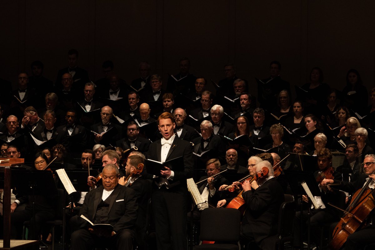 FlaOrchestra's tweet photo. Step back into some of the unforgettable moments from Mendelssohn's Elijah last night through these photos! 

And the best part? 

We continue our performances tonight and tomorrow 🎵

Tickets: https://t.co/GI4E2BGJSZ https://t.co/JmwBPVnYjC