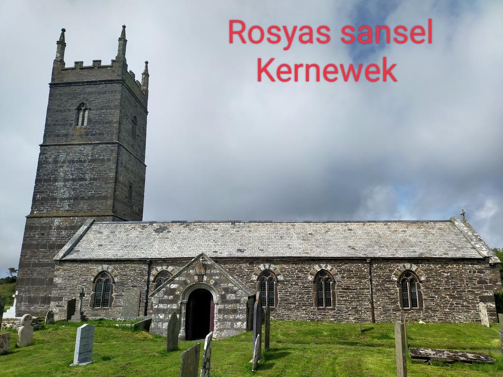 JanTrathen's tweet photo. Cornish saintly stroll #StEval
#Kernow #LoveCornwall #Wellbeing https://t.co/Ts95qhRRNv