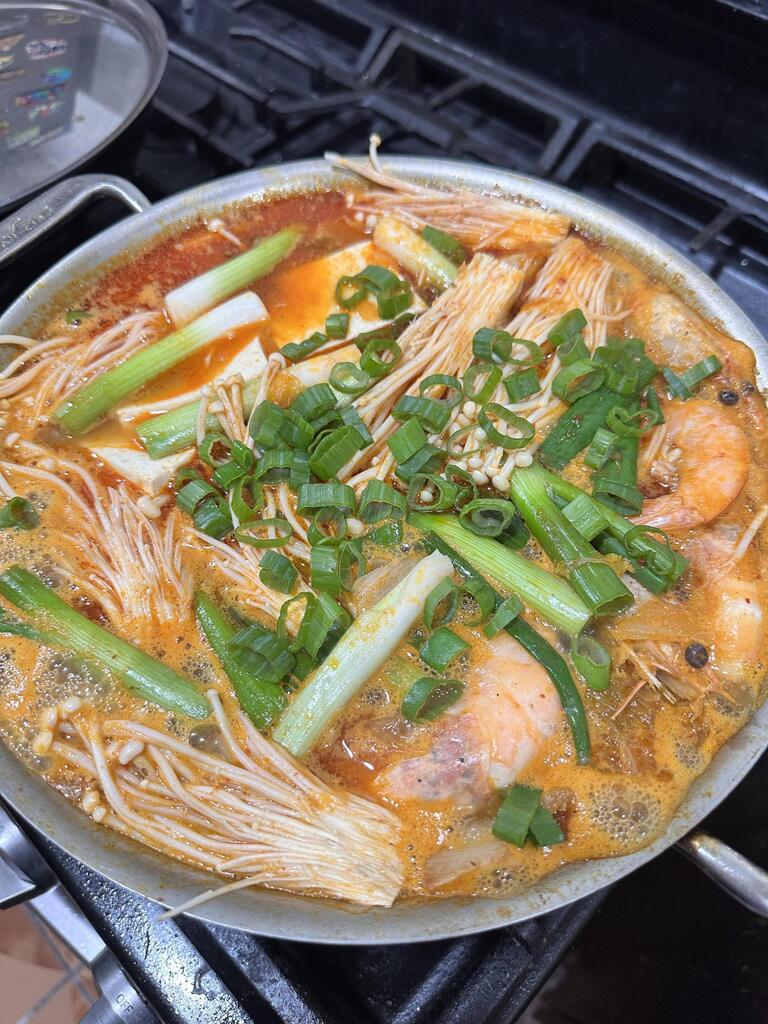 Home Cooking VS Fast Food on Twitter "[Homemade] Kimchi Jjigae https