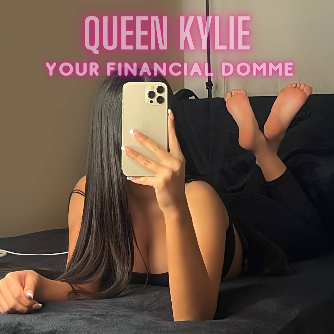 Lion_attack1's tweet photo. @HimexMarie @Pornhub to worship my goddess
@itsqueenkylie_ https://t.co/LXT3sIzipL