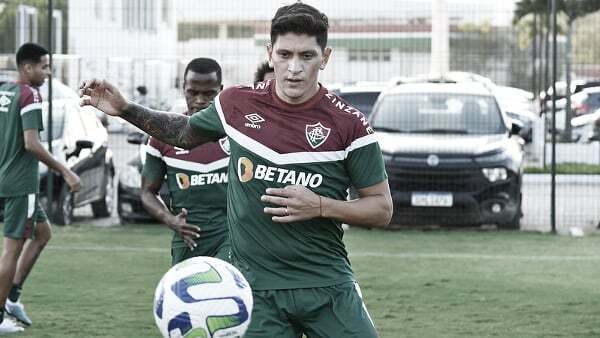 FluminenseVAVEL's tweet photo. Embalado, Fluminense recebe Vasco no Maracanã em clássico pelo Brasileirão https://t.co/69L7Q0SvIE https://t.co/oGuPpe7cjG